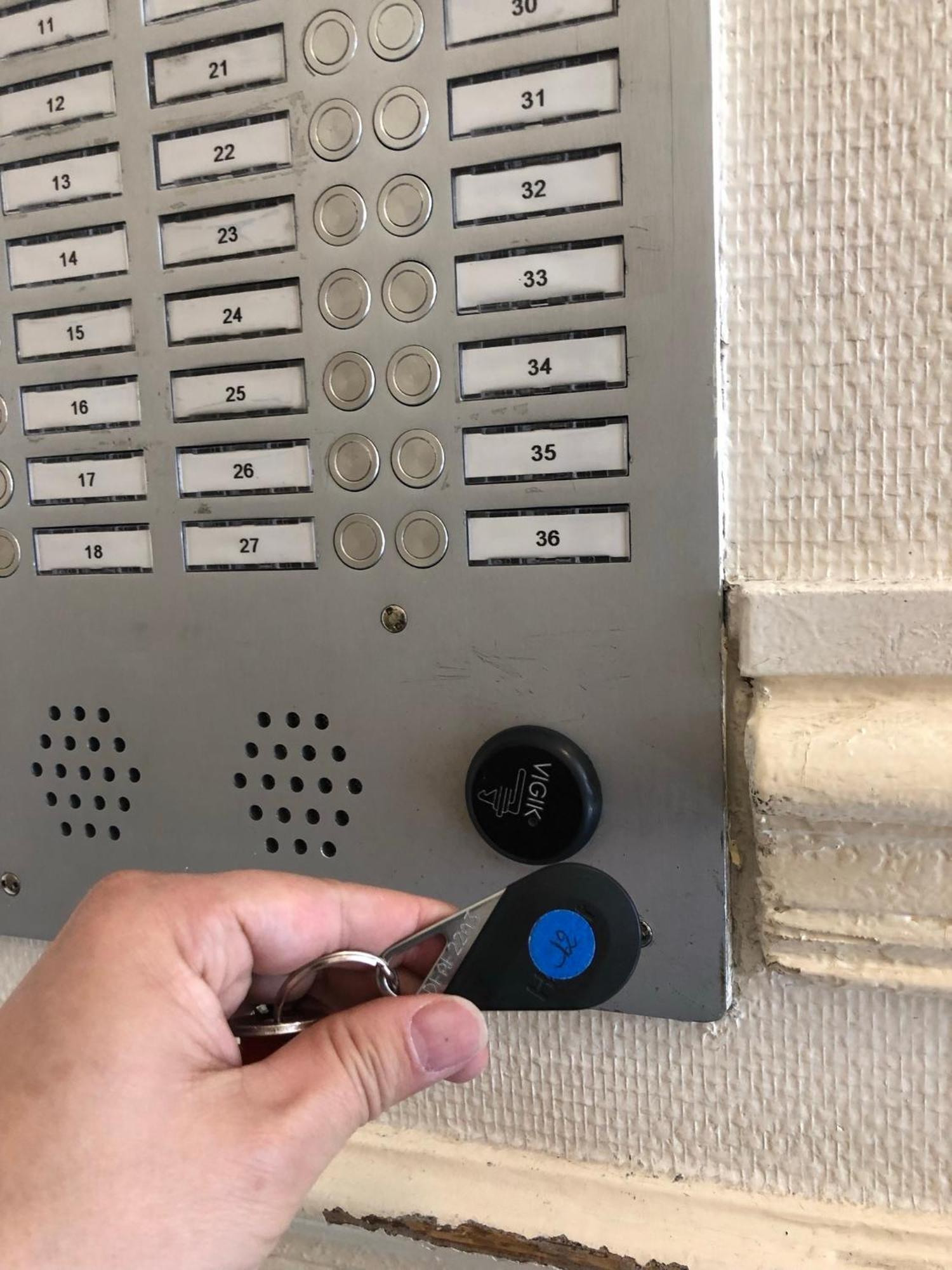 Lacharriere-Logement entier 38m2 Paris Exterior foto